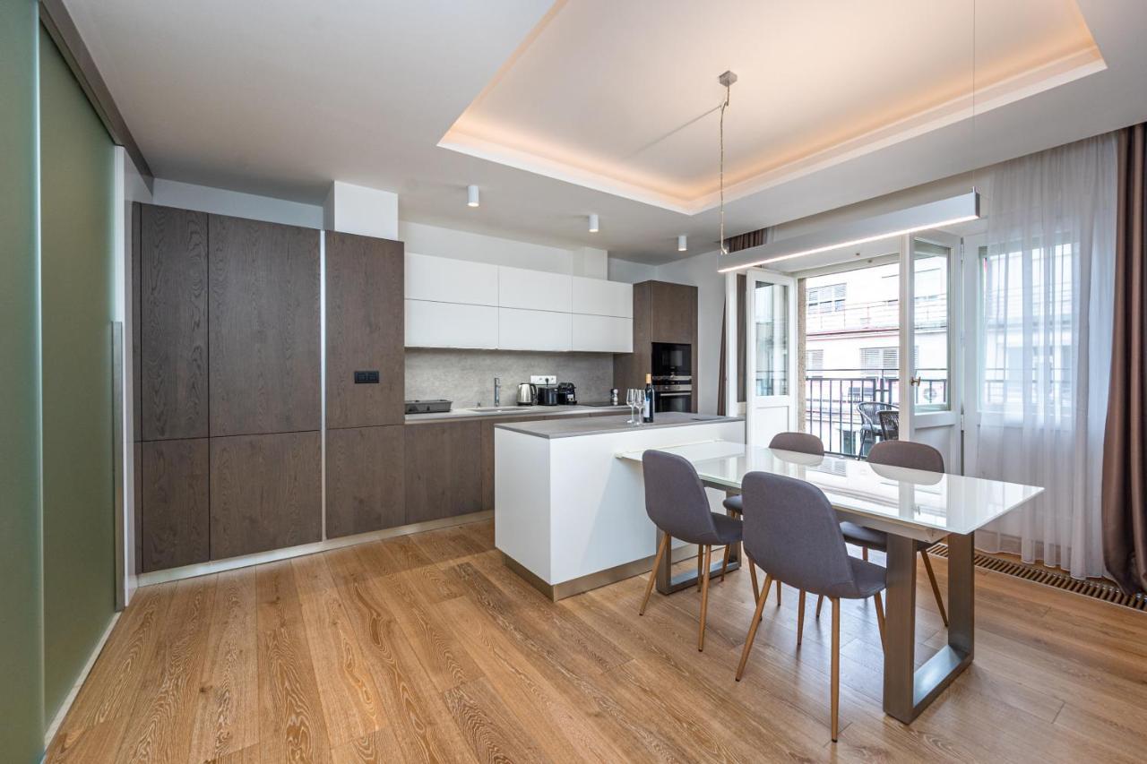 Wishlist Residences - Karlin Free Parking Appartement