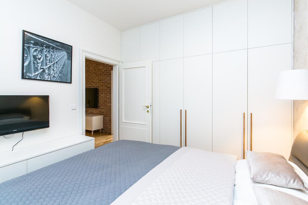 Wishlist Residences - Karlin Free Parking Appartement *